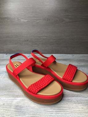 Rothy's Wedge Platform Sandals Red hot Sz 11W New!